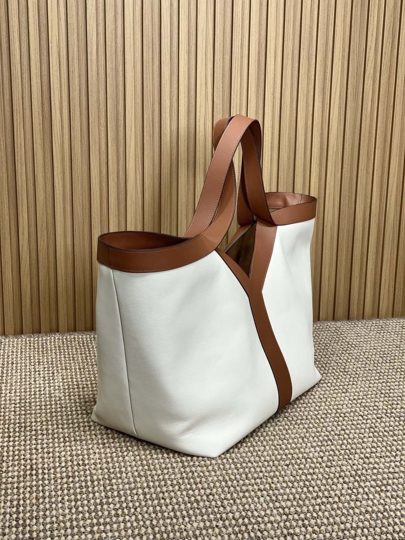 Y51 shopping bags